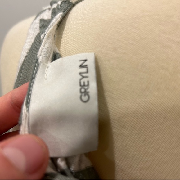 ANTHROPOLOGIE GREYLIN SHIRT! - Picture 4 of 4